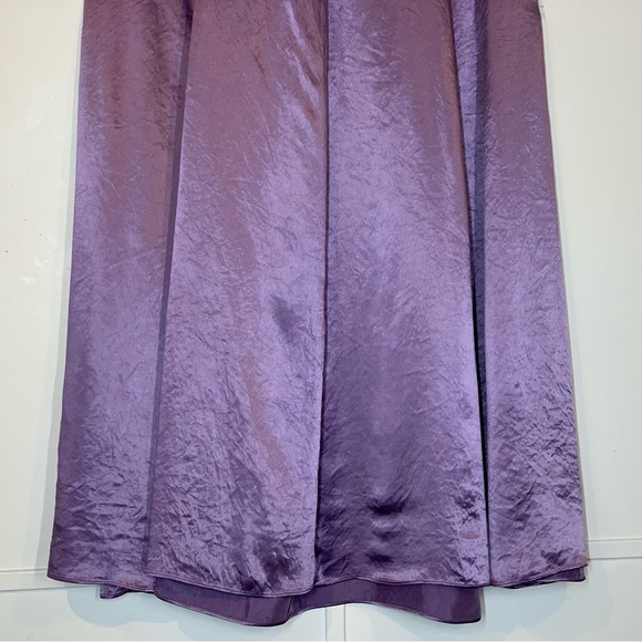 VINCE Satin-Effect Draped MIDI Skirt in Lavender - Picture 5 of 12